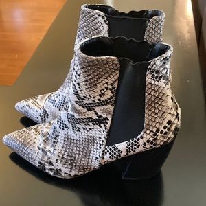 Cute faux snakeskin Boots.